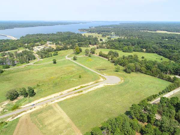 1.3 Acres of Residential Land for Sale in Pittsburg, Texas