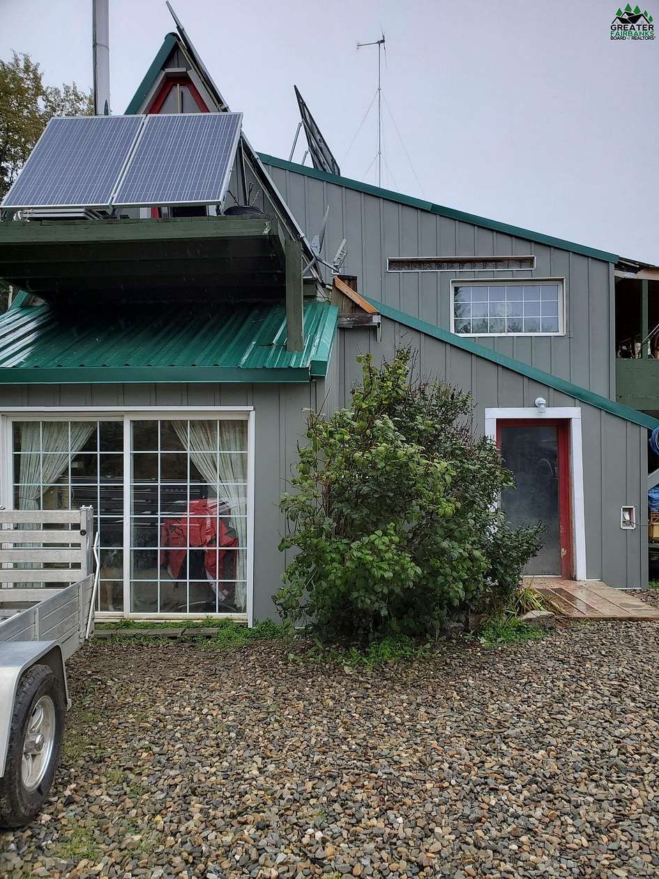 9 Acres of Residential Land with Home for Sale in Fairbanks, Alaska