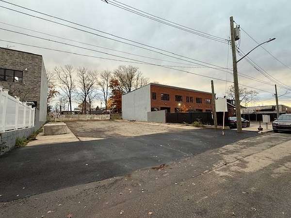 0.19 Acres of Land for Lease in Staten Island, New York