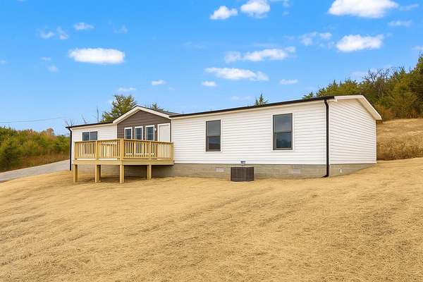 5 Acres of Residential Land with Home for Sale in Berry, Kentucky