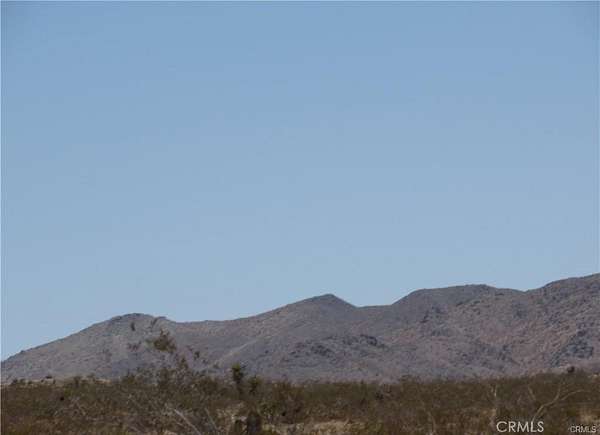9 Acres of Land for Sale in Amboy, California
