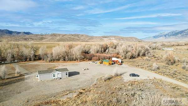 7 Acres of Residential Land with Home for Sale in Mackay, Idaho