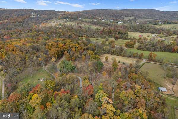 11 Acres of Land for Sale in Round Hill, Virginia