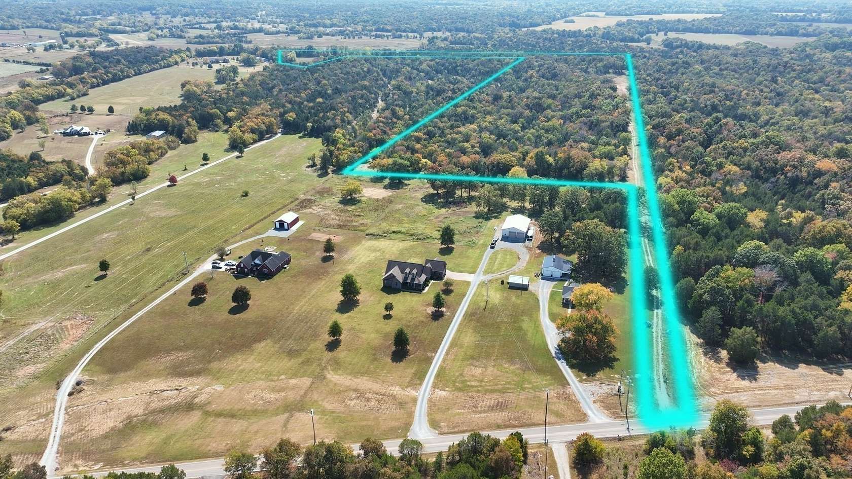 31 Acres of Land for Sale in Lascassas, Tennessee