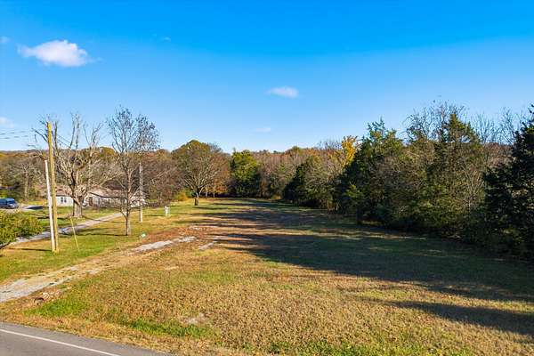 1 Acre of Residential Land for Sale in Mount Juliet, Tennessee