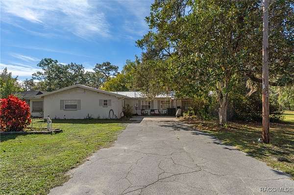 2 Acres of Land with Home for Sale in Floral City, Florida
