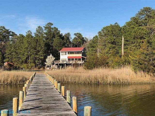 4.32 Acres of Residential Land with Home for Lease in Onemo, Virginia