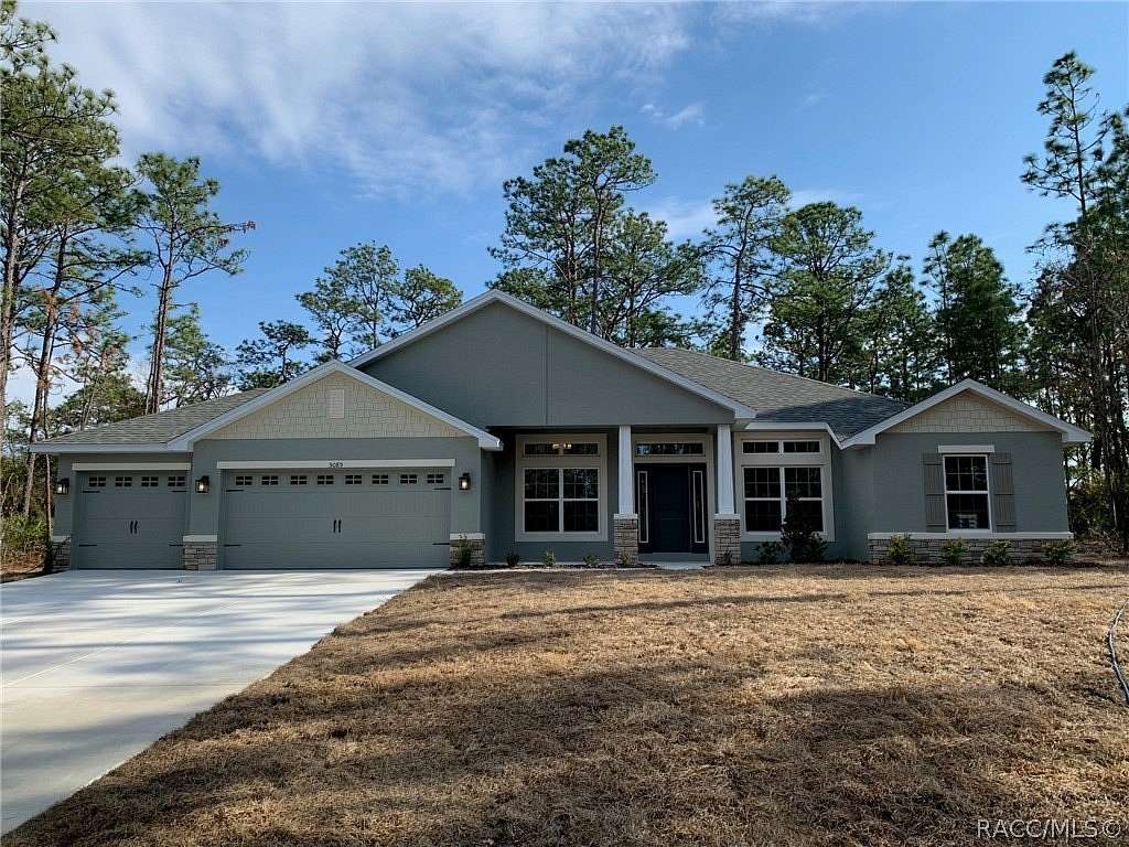 1.62 Acres of Land with Home for Sale in Beverly Hills, Florida