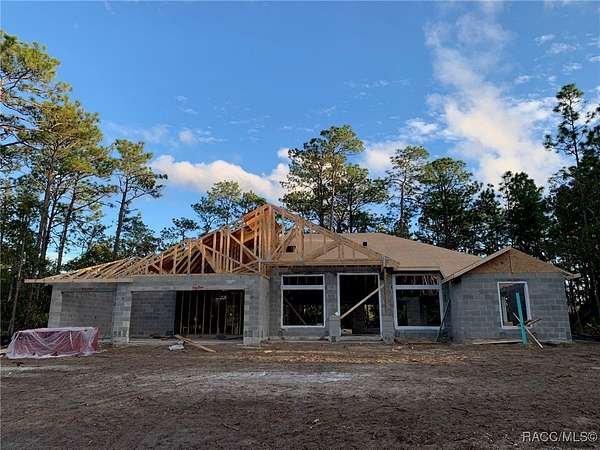 1.62 Acres of Residential Land with Home for Sale in Beverly Hills, Florida