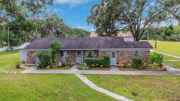 5 Acres of Improved Commercial Land for Sale in Lutz, Florida