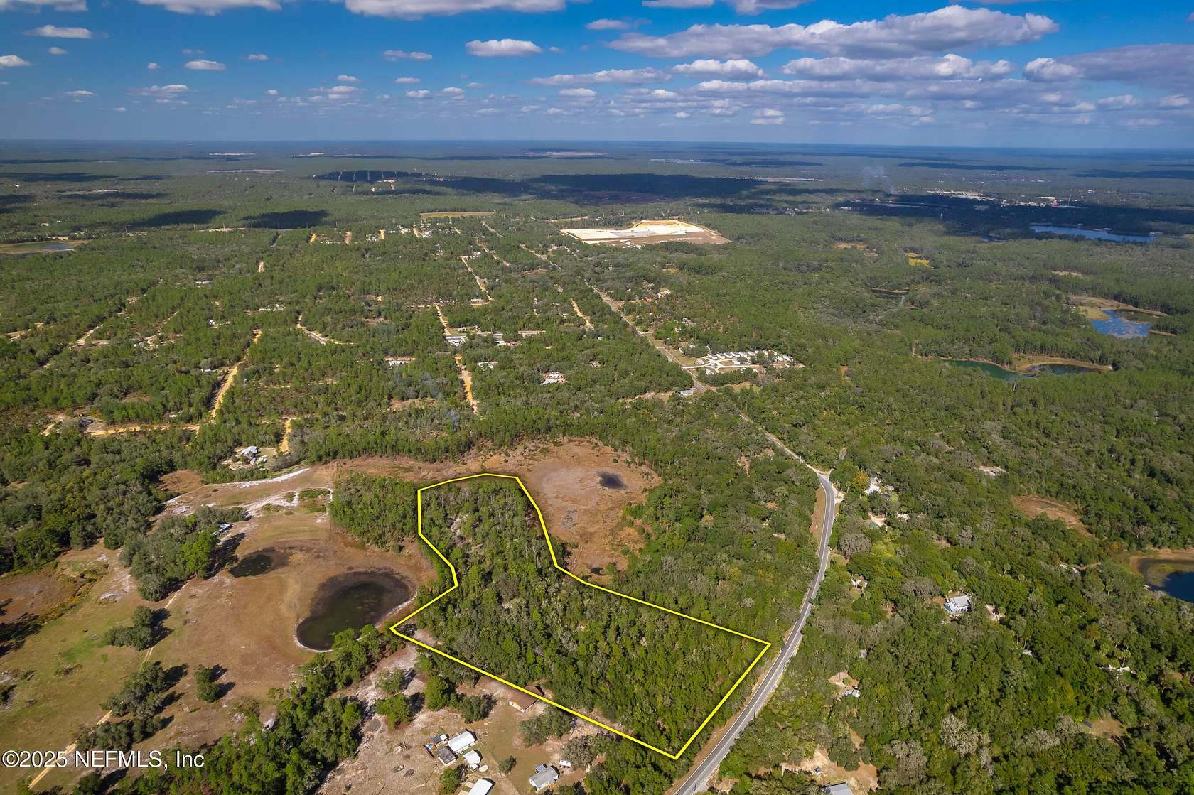 5.7 Acres of Land for Sale in Interlachen, Florida