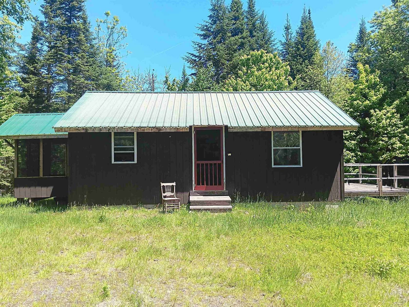 0.85 Acres of Improved Residential Land for Sale in Maidstone, Vermont