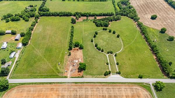 2.22 Acres of Residential Land for Sale in Lewisburg, Tennessee