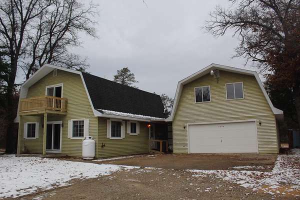 2.33 Acres of Residential Land with Home for Sale in Roscommon, Michigan