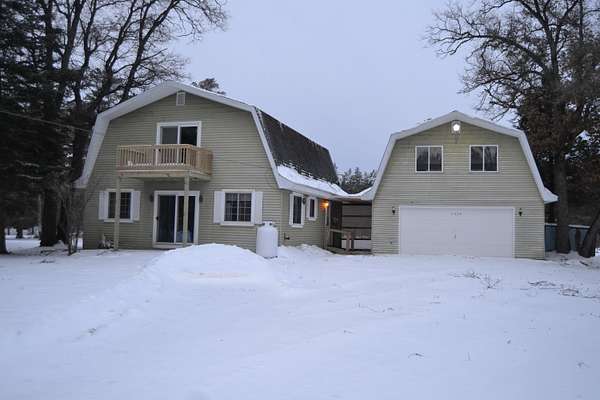 2.33 Acres of Residential Land with Home for Sale in Roscommon, Michigan