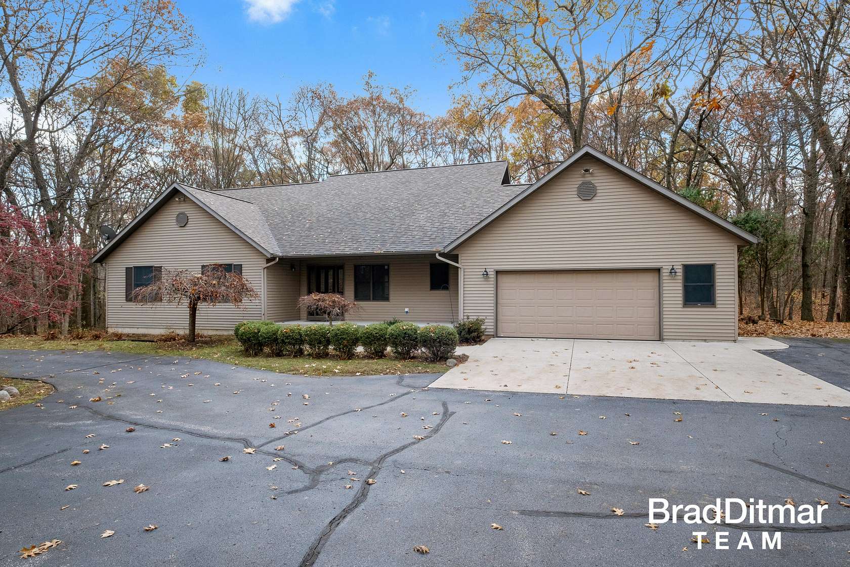 5 Acres of Residential Land with Home for Sale in Ada, Michigan