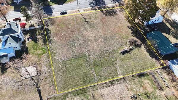 0.71 Acres of Residential Land for Sale in Pittsfield, Illinois