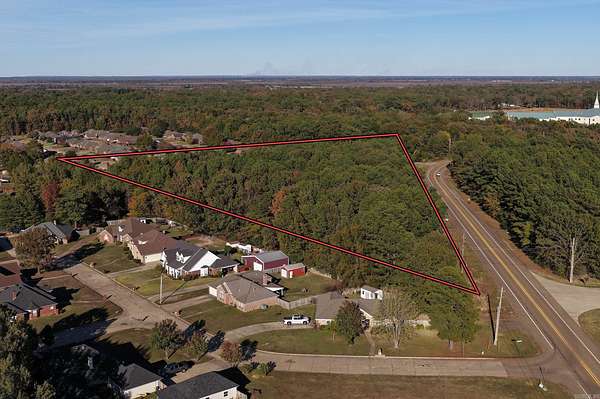 5.29 Acres of Mixed-Use Land for Sale in Texarkana, Arkansas