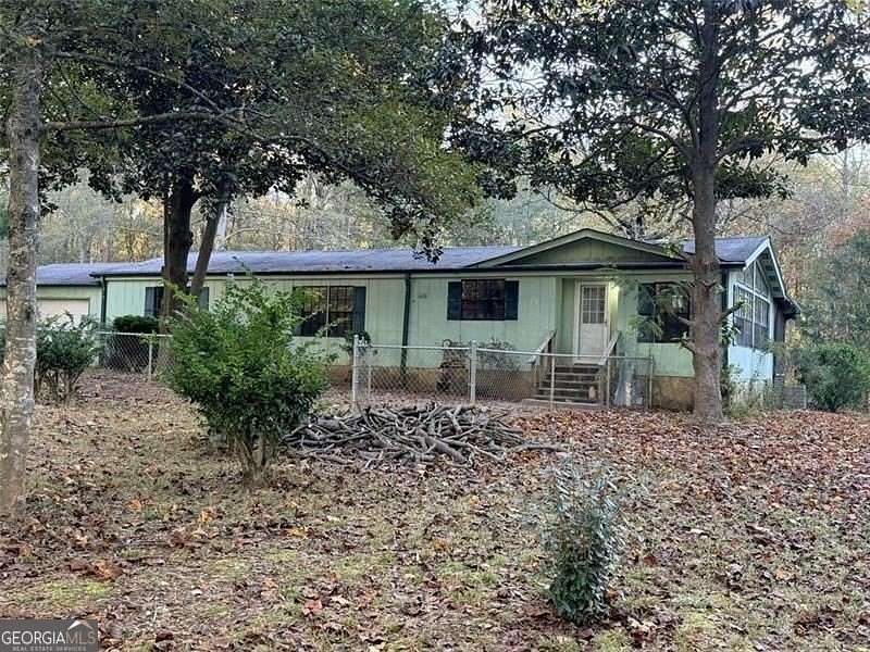 3 Acres of Residential Land with Home for Sale in Griffin, Georgia