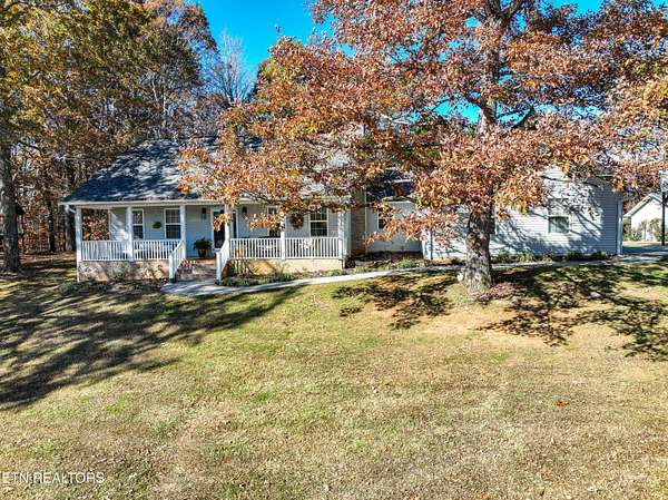 5 Acres of Residential Land with Home for Sale in Maryville, Tennessee