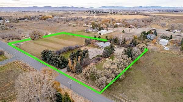 4 Acres of Land with Home for Sale in Powell, Wyoming