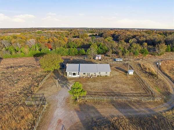 10 Acres of Residential Land with Home for Sale in Macomb, Oklahoma