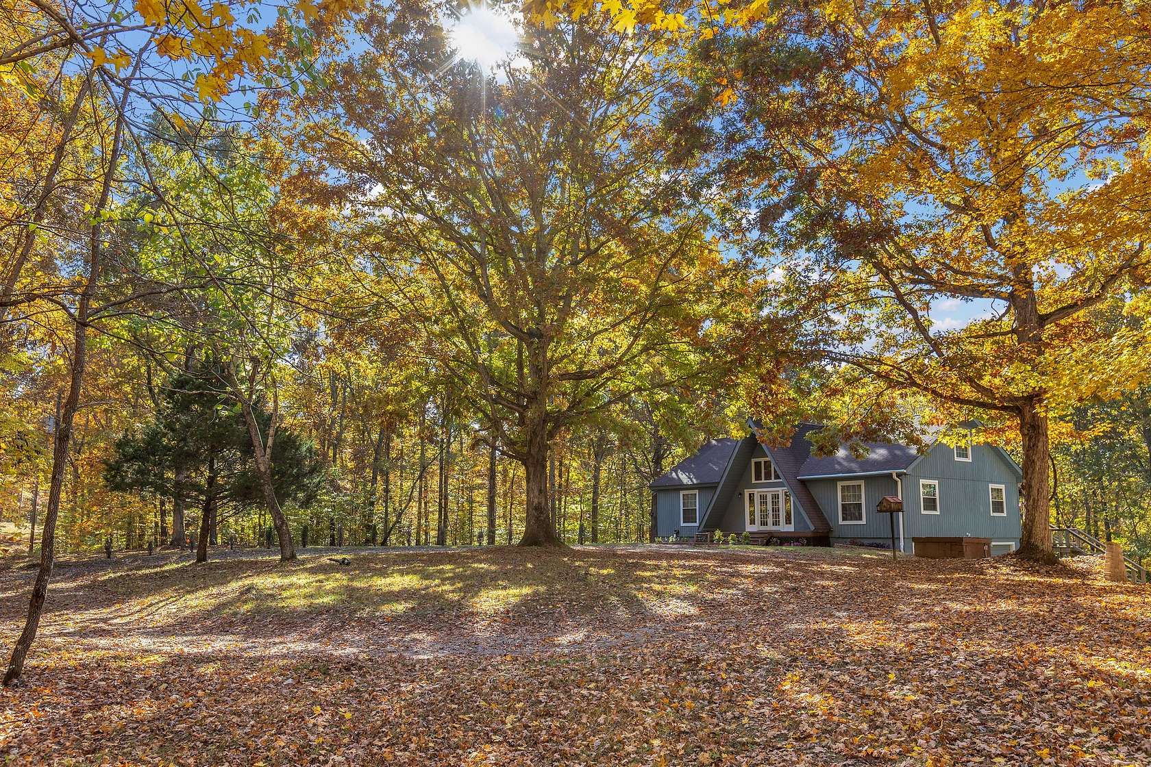 2.38 Acres of Residential Land with Home for Sale in Kingston Springs, Tennessee