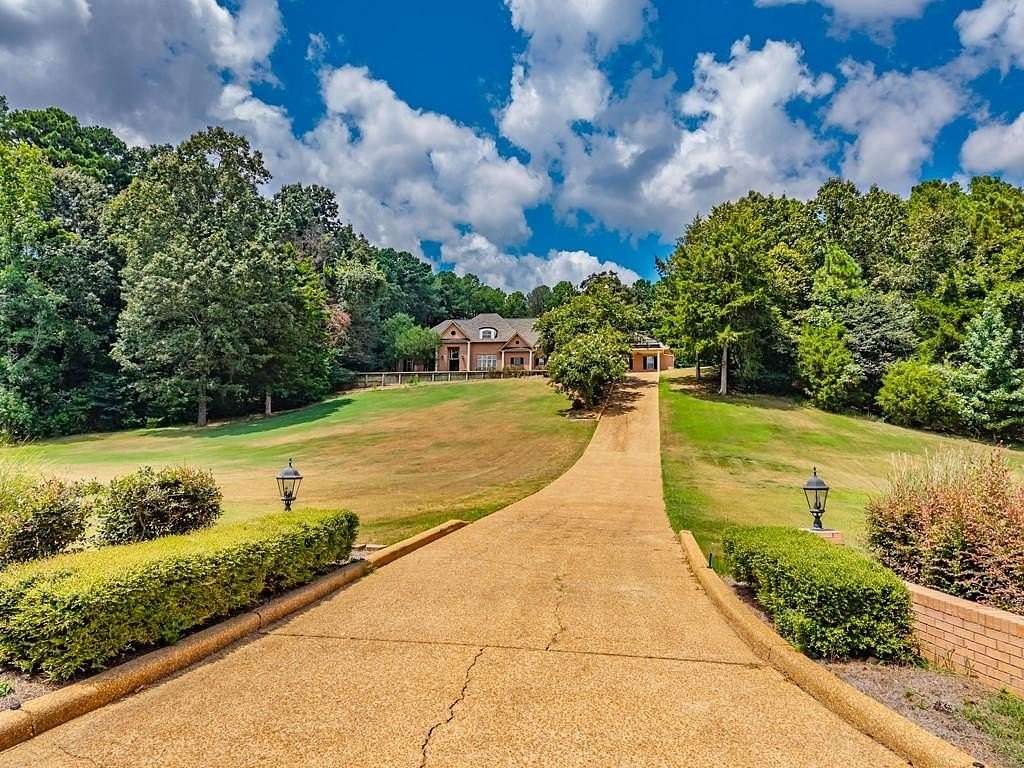 3.4 Acres of Residential Land with Home for Sale in Oxford, Mississippi