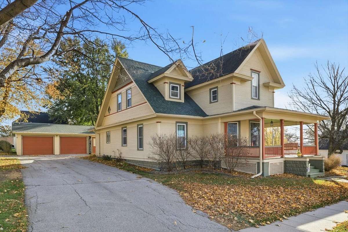 0.4 Acres of Residential Land with Home for Sale in Emerson, Iowa