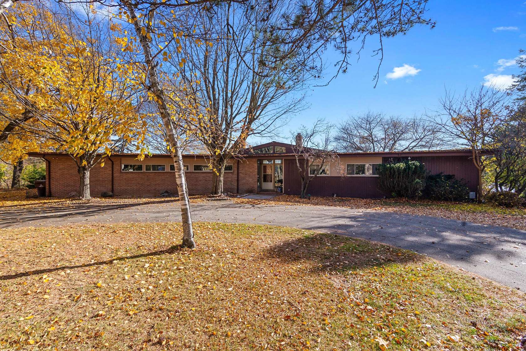 2.54 Acres of Residential Land with Home for Lease in Alma, Michigan