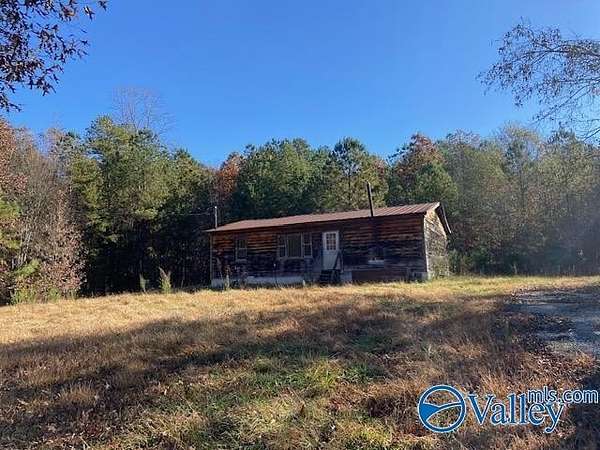 3.5 Acres of Residential Land with Home for Sale in Gaylesville, Alabama