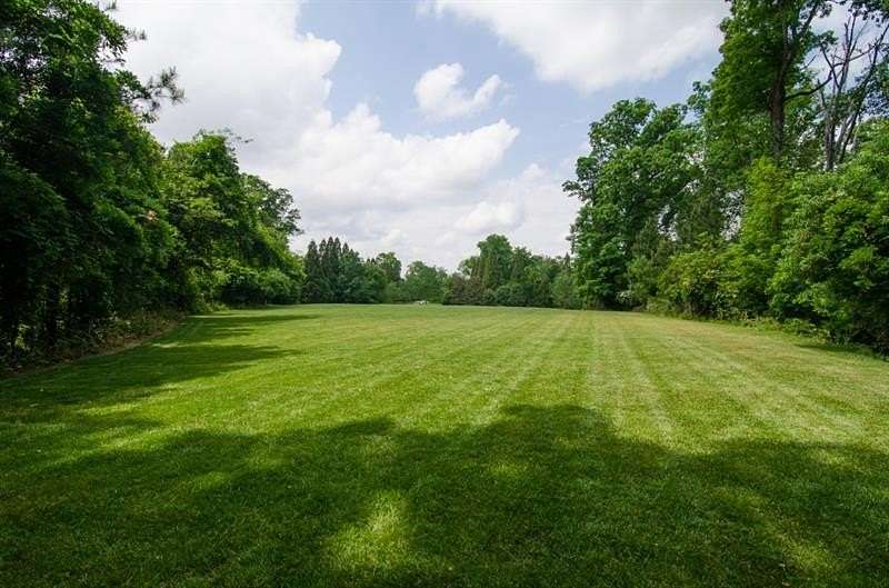 15.7 Acres of Improved Land for Sale in Atlanta, Georgia