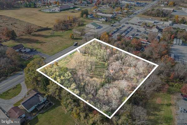 2 Acres of Commercial Land for Sale in New Oxford, Pennsylvania