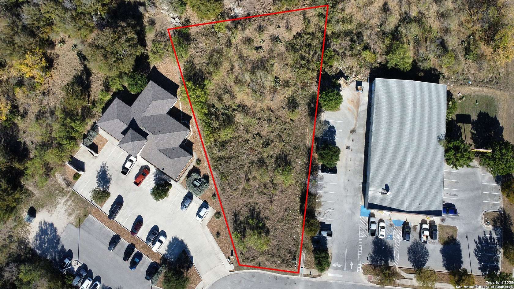 1.5 Acres of Residential Land for Sale in San Marcos, Texas