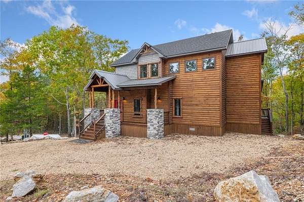 4.78 Acres of Residential Land with Home for Sale in Jasper, Arkansas