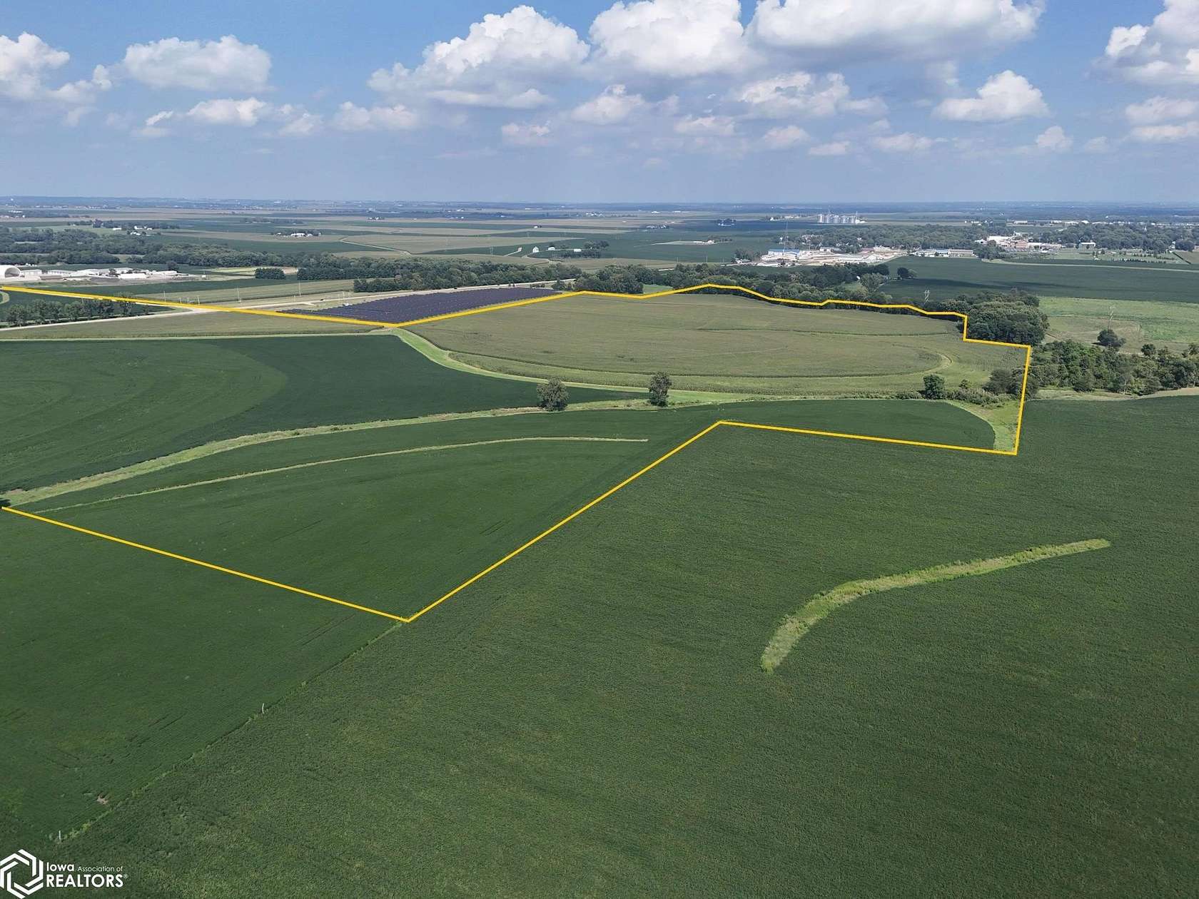 143 Acres of Agricultural Land for Auction in Tremont, Illinois