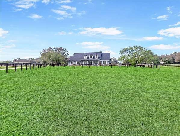 4.29 Acres of Land with Home for Sale in Ocala, Florida