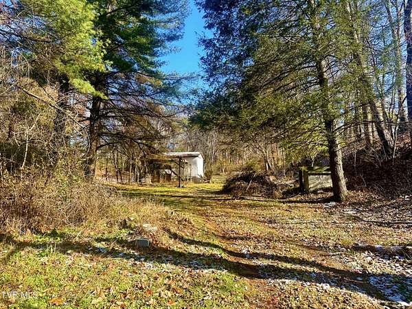 1.2 Acres of Residential Land for Sale in Bristol, Virginia