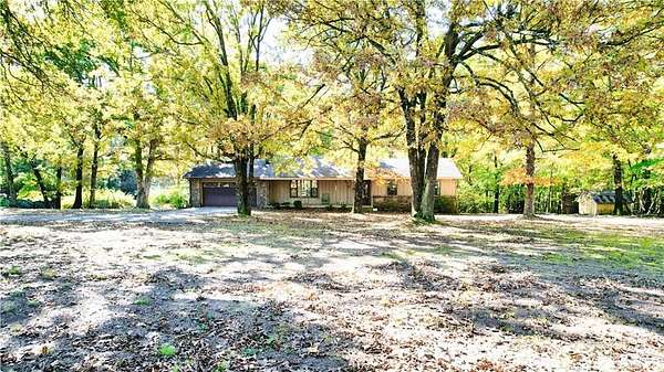 5.5 Acres of Residential Land with Home for Sale in Fayetteville, Arkansas