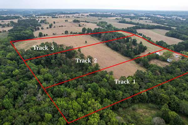 22 Acres of Recreational Land for Sale in Aurora, Missouri