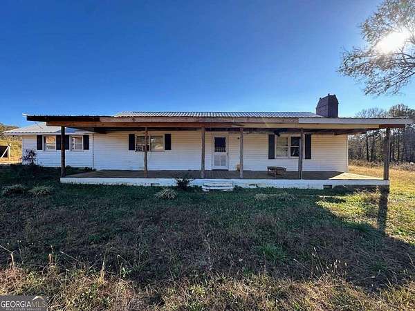 6 Acres of Residential Land with Home for Sale in Bowdon, Georgia