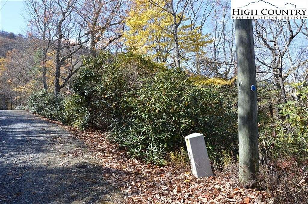 1.13 Acres of Residential Land for Sale in Sparta, North Carolina