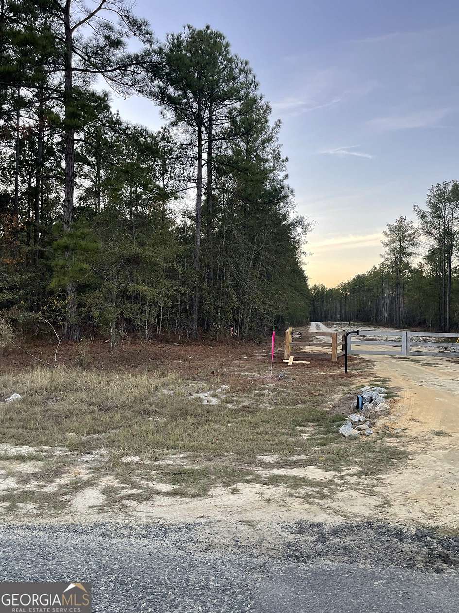 5.32 Acres of Residential Land for Sale in Twin City, Georgia