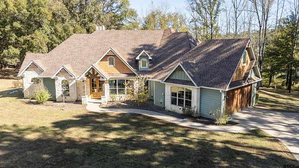 8.6 Acres of Land with Home for Sale in Lindale, Texas