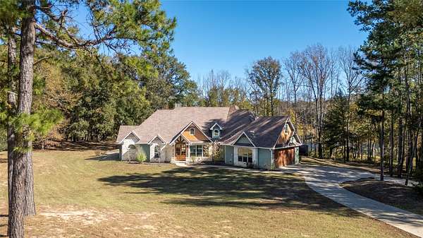 8.6 Acres of Land with Home for Sale in Lindale, Texas