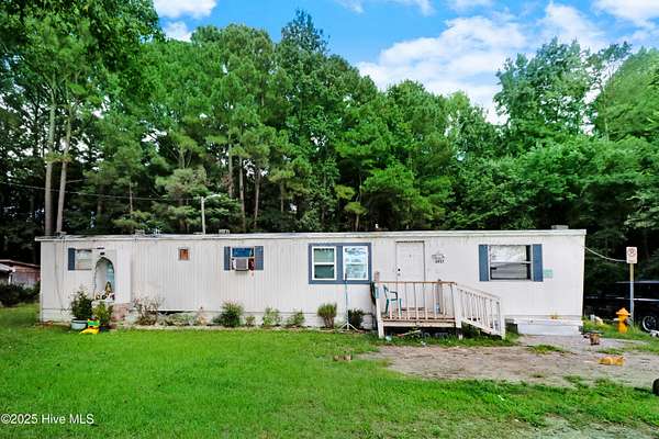 2.6 Acres of Residential Land for Sale in Princeton, North Carolina