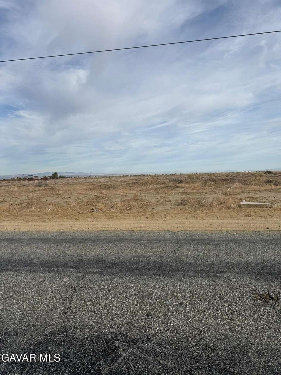 Residential Land for Sale in Lancaster, California