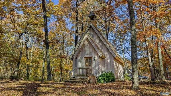 2 Acres of Improved Commercial Land for Sale in Mentone, Alabama