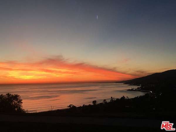 0.18 Acres of Residential Land for Sale in Pacific Palisades, California