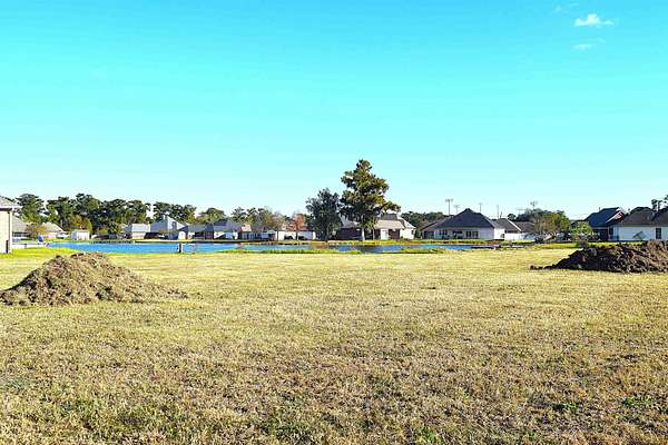 0.4 Acres of Residential Land for Sale in Houma, Louisiana
